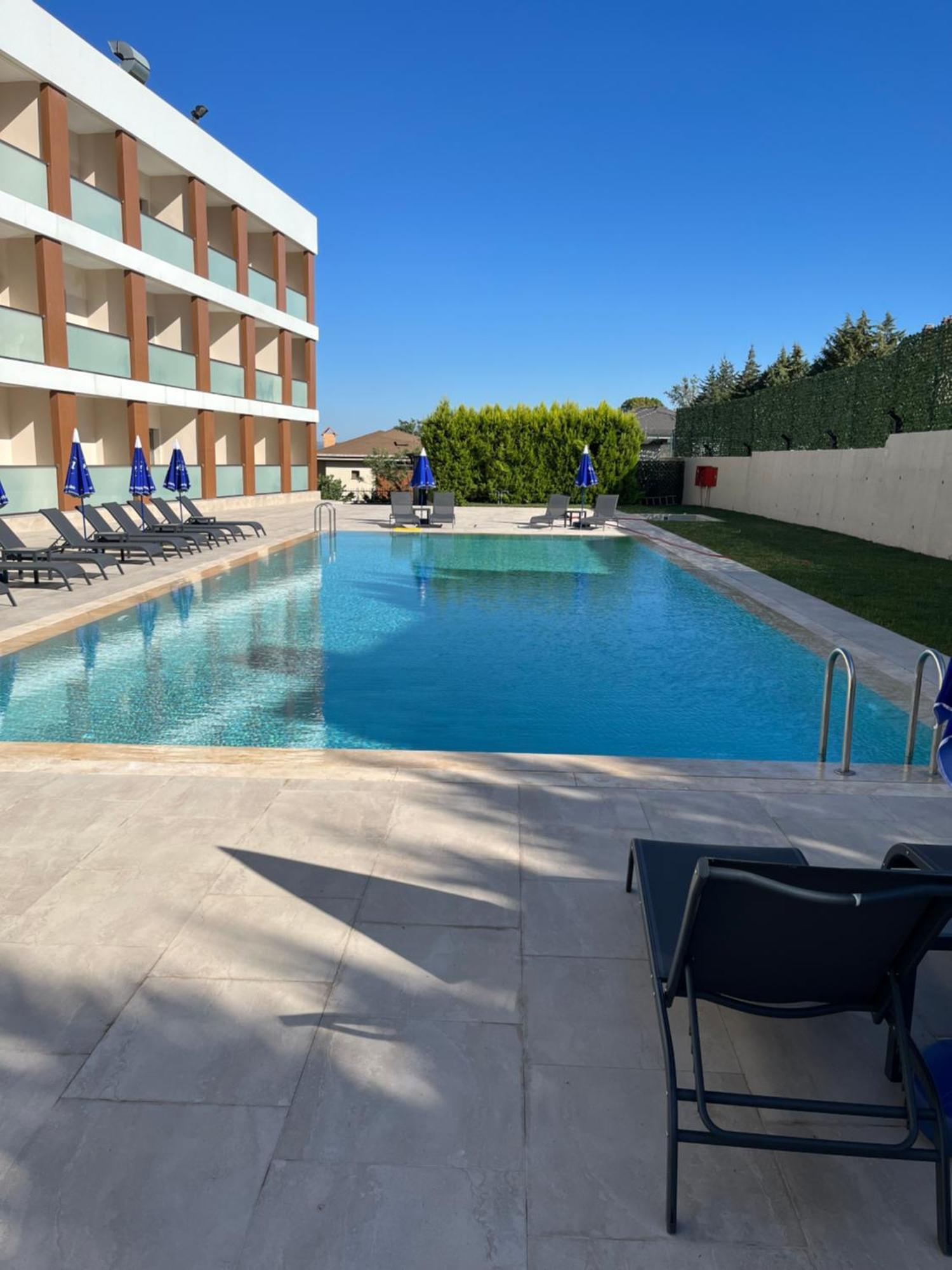 Holiday Inn Express Manisa-West By Ihg Exteriör bild