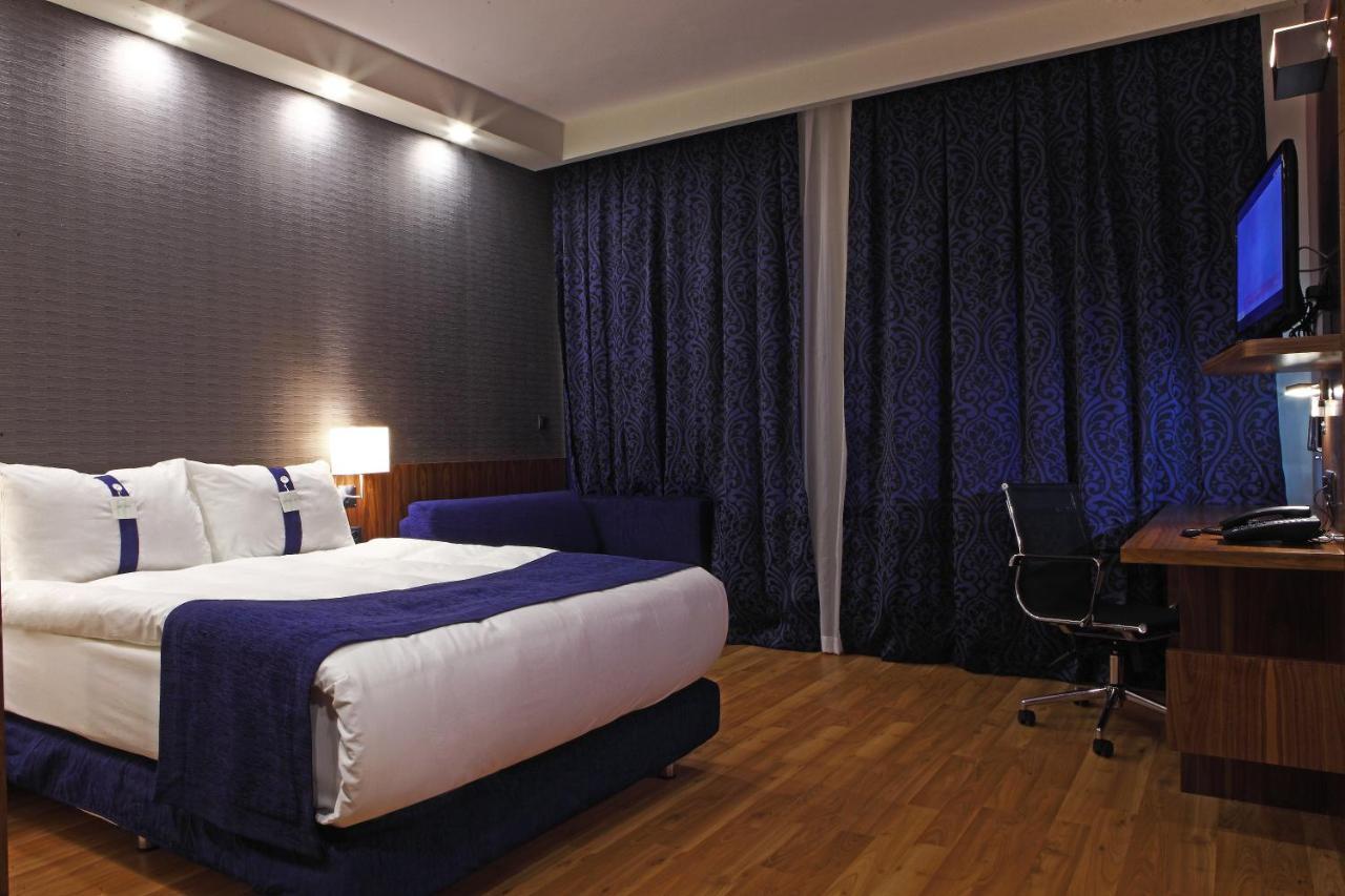 Holiday Inn Express Manisa-West By Ihg Rum bild